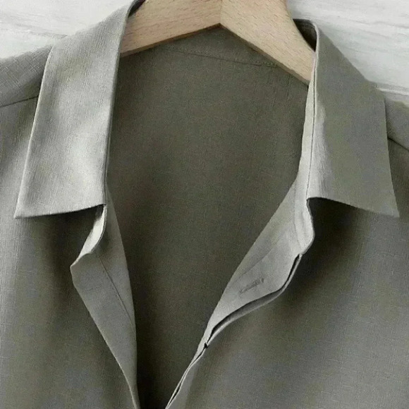 Grey Basic Men's Button Up Shirt - Picture 6 of 6